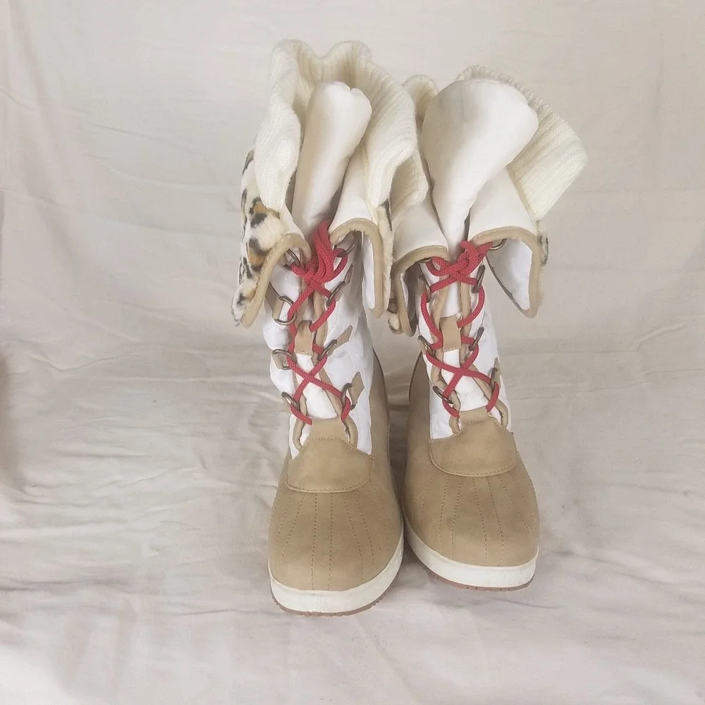 Venett Winter Duck Boots Womens 9 White Tan NWOT Quilted Leopard Faux Fur